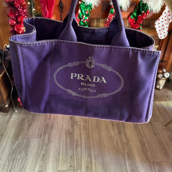 Prada canvas tote - Picture 4 of 11